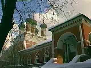 صور Vysokopetrovsky Monastery معبد